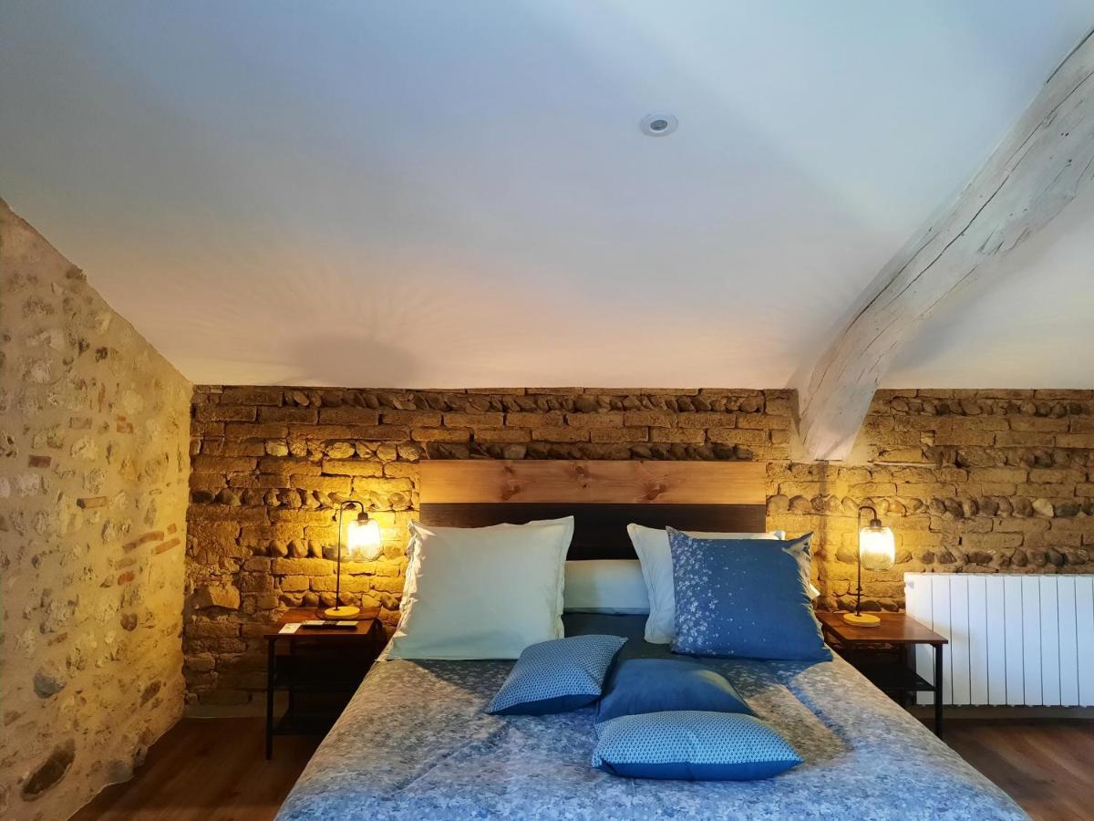 Les Chambres De Lili Saint-Loup  Exteriör bild